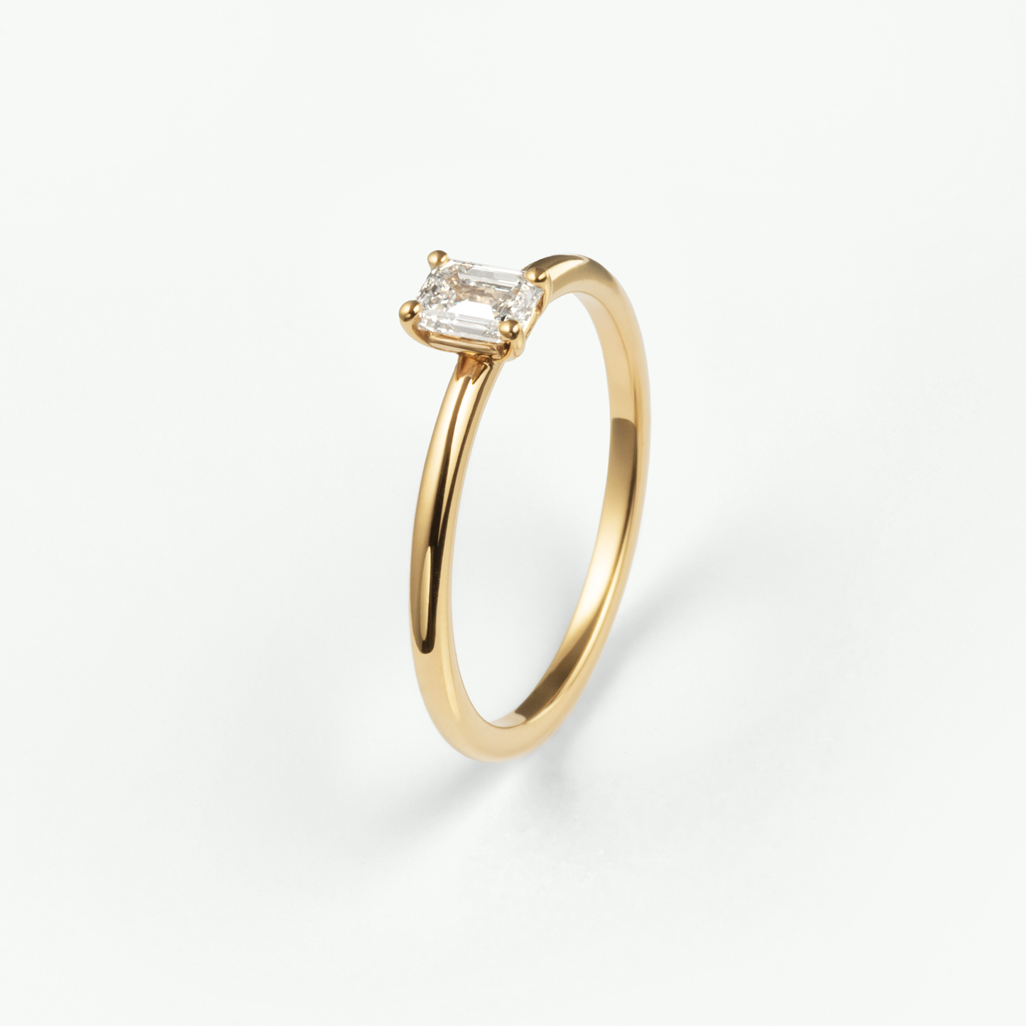 Khloé Ring - Schmuck aus recyceltem Gold mit Labordiamanten - The Good Bling Berlin