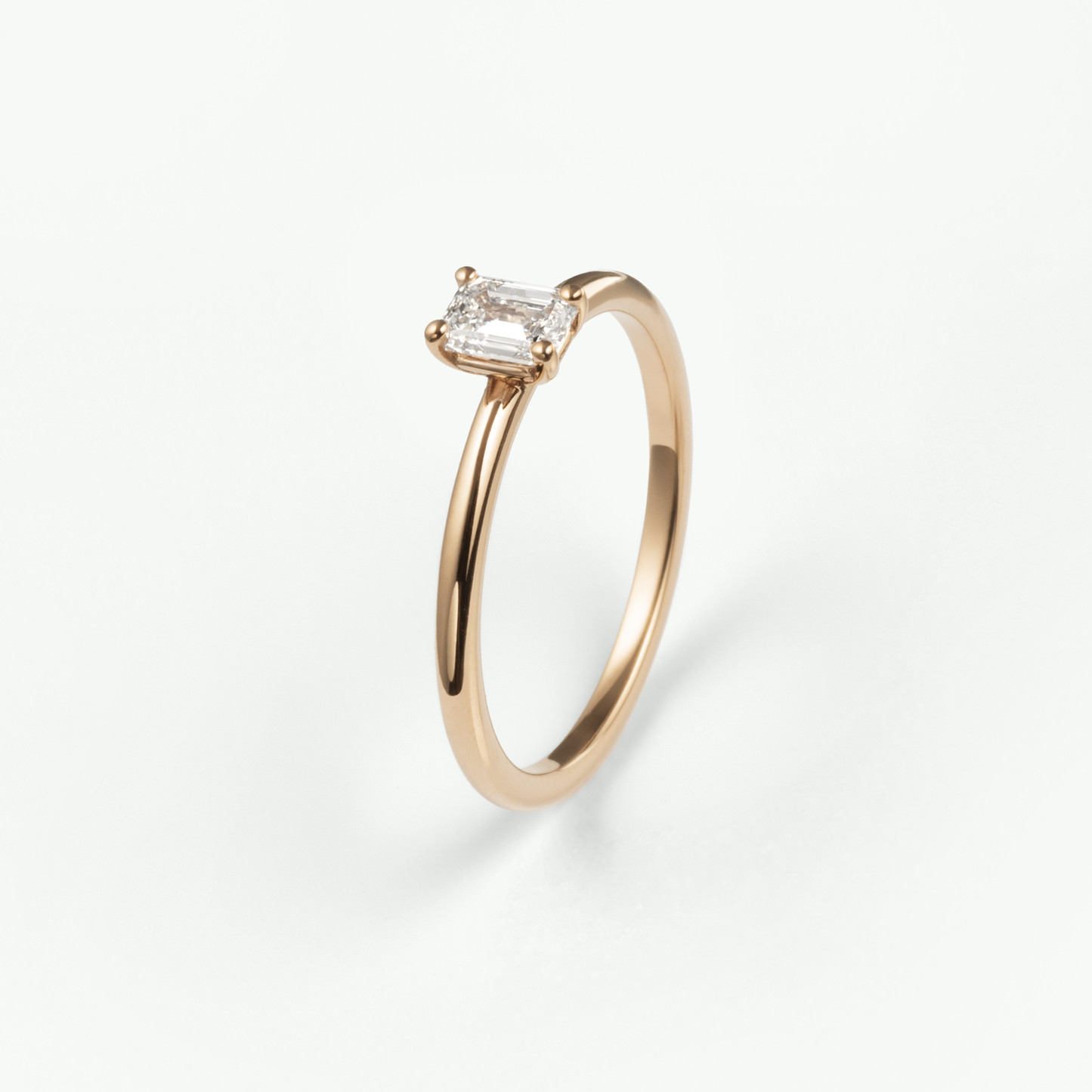 Khloé Ring - Schmuck aus recyceltem Gold mit Labordiamanten - The Good Bling Berlin