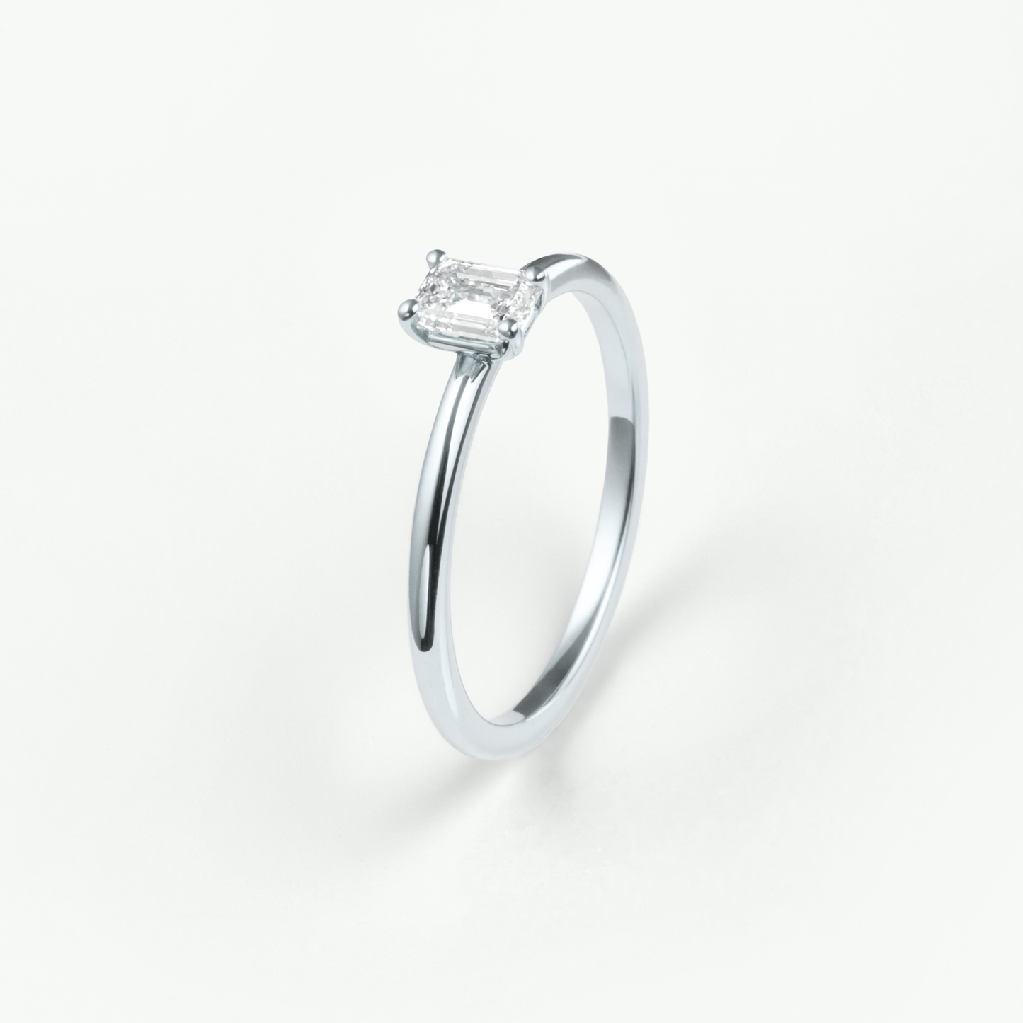 Khloé Ring - Schmuck aus recyceltem Gold mit Labordiamanten - The Good Bling Berlin