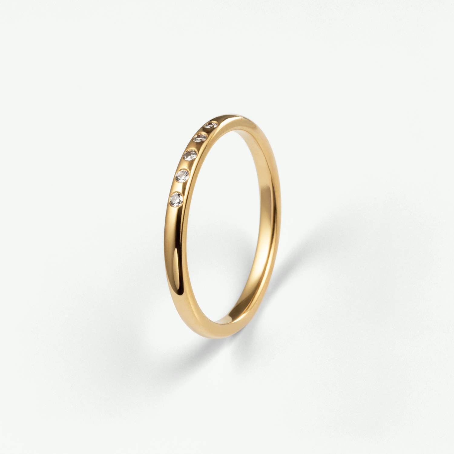 Kim Ring - Schmuck aus recyceltem Gold mit Labordiamanten - The Good Bling Berlin