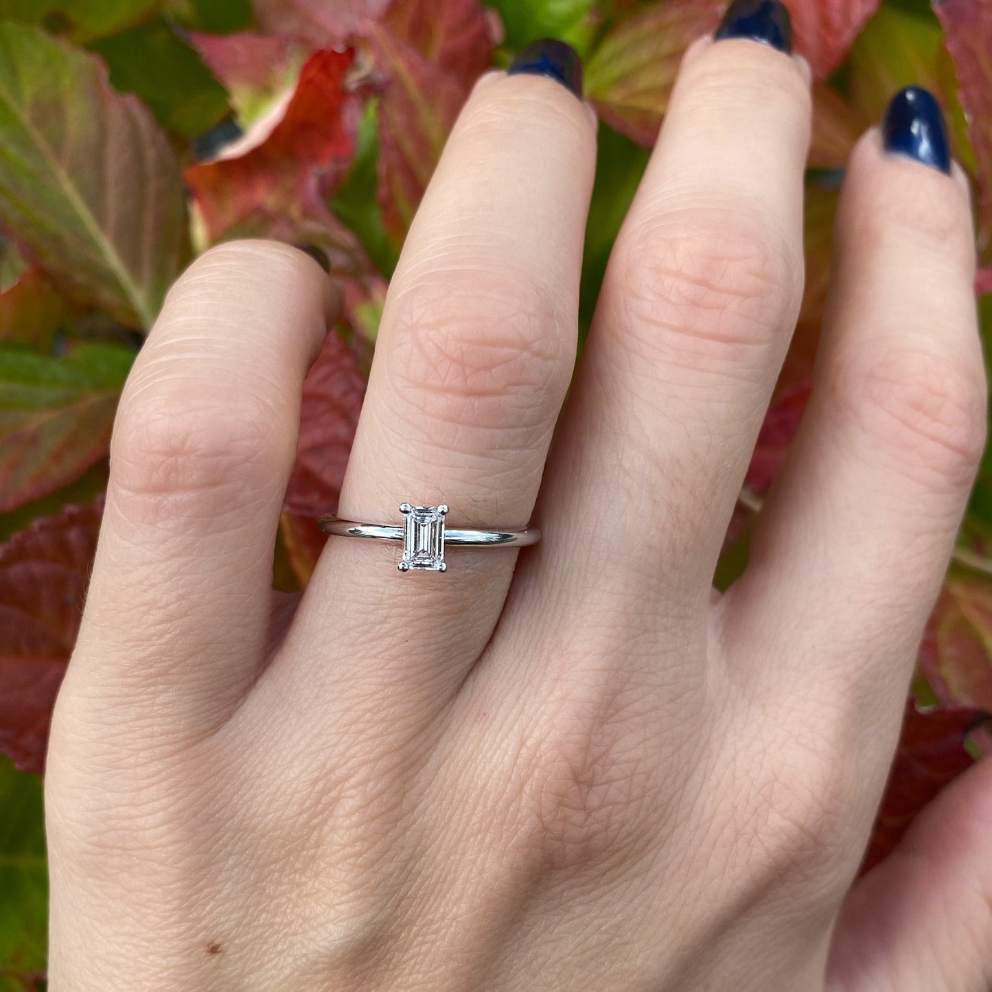 Khloé Ring - Schmuck aus recyceltem Gold mit Labordiamanten - The Good Bling Berlin