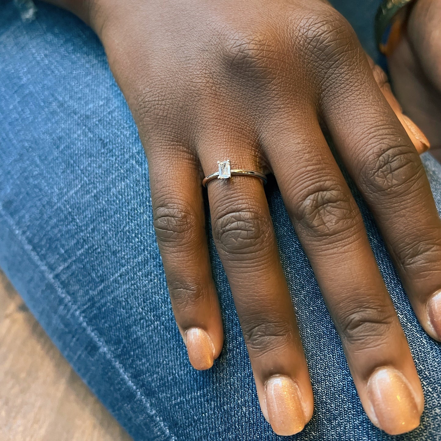 Khloé Ring - Schmuck aus recyceltem Gold mit Labordiamanten - The Good Bling Berlin