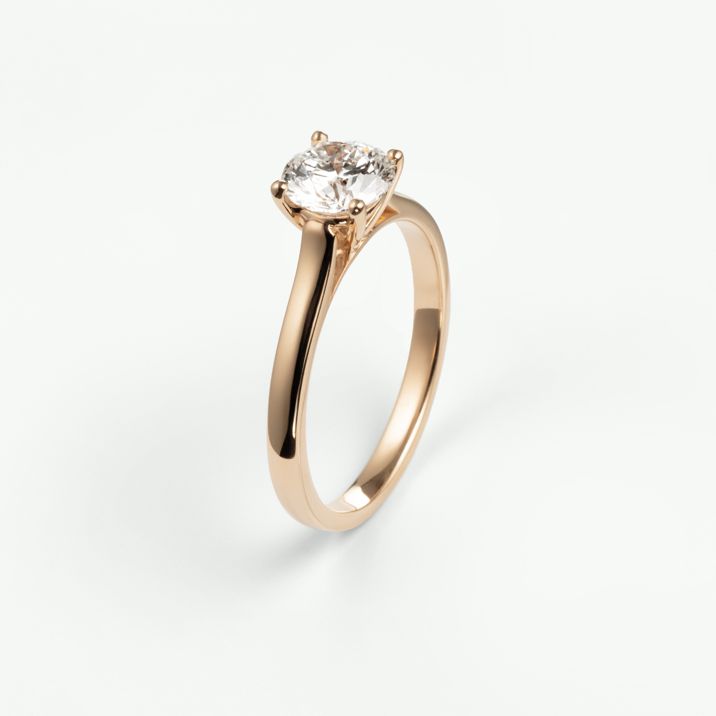 Gigi Ring - Schmuck aus recyceltem Gold mit Labordiamanten - The Good Bling Berlin