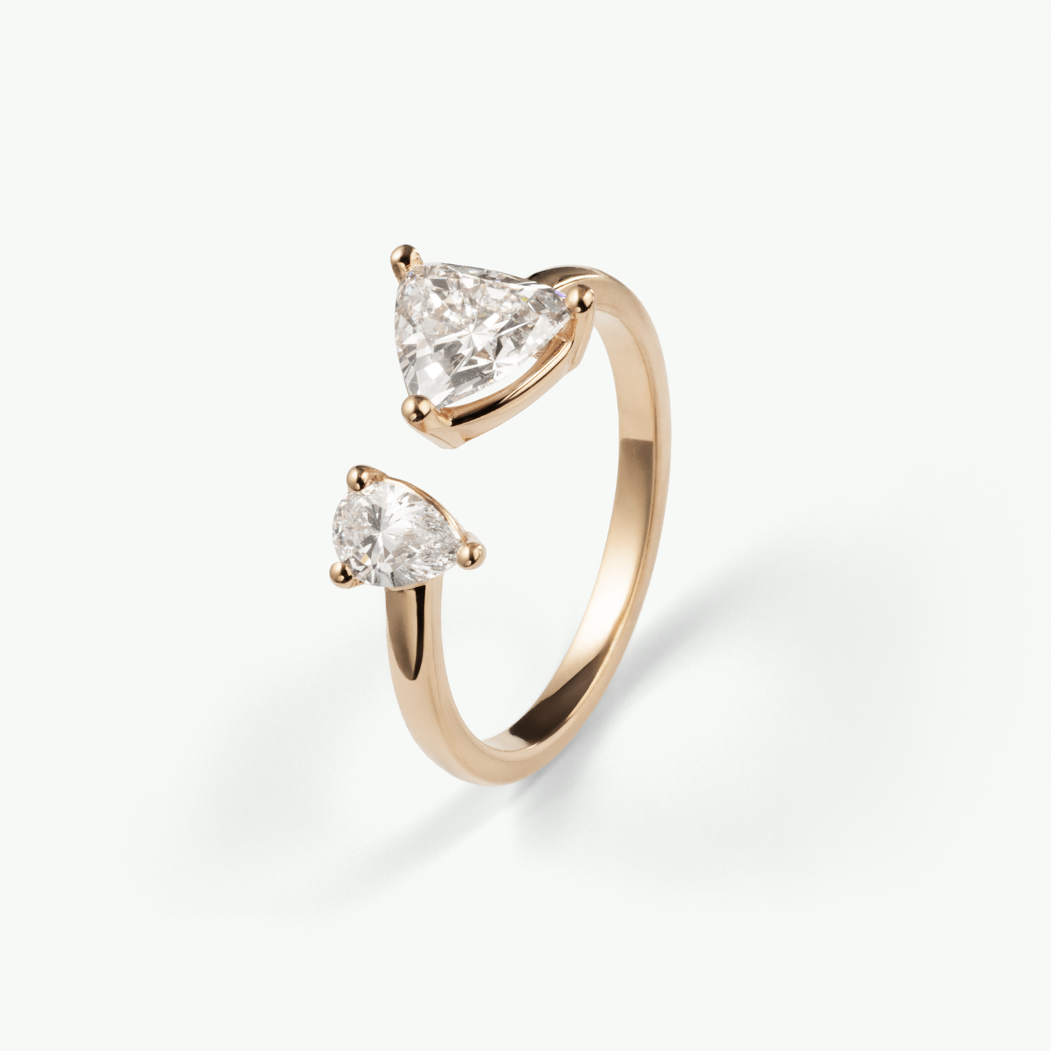Stella Ring - Schmuck aus recyceltem Gold mit Labordiamanten - The Good Bling Berlin